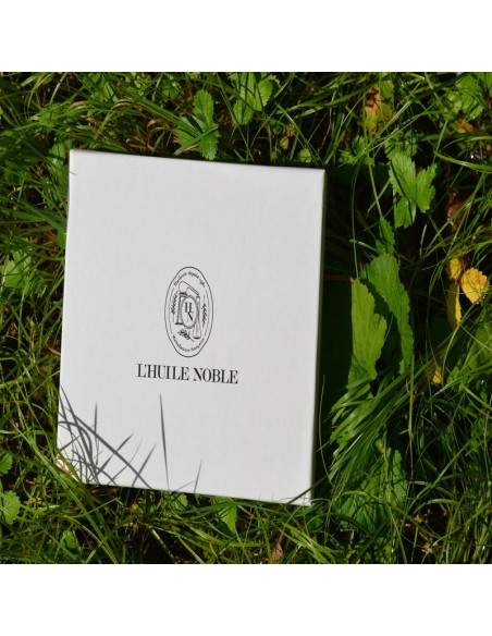 SOIN NATUREL pour CUIRS LISSÉS HYDRATE NOURRIT et ÉLIMINE les TACHES  MADE in FRANCE