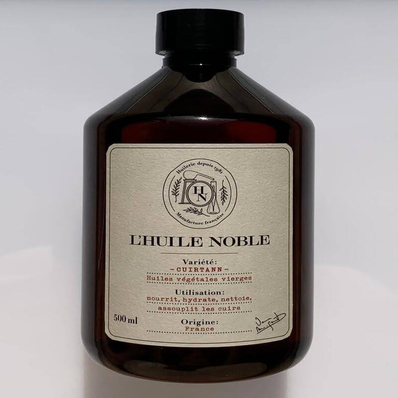 SOIN NATUREL pour CUIRS LISSÉS HYDRATE NOURRIT et ÉLIMINE les TACHES  MADE in FRANCE SOIN NATUREL pour CUIRS LISSÉS HYDRATE NOURRIT et ÉLIMINE les TACHES  MADE in FRANCE